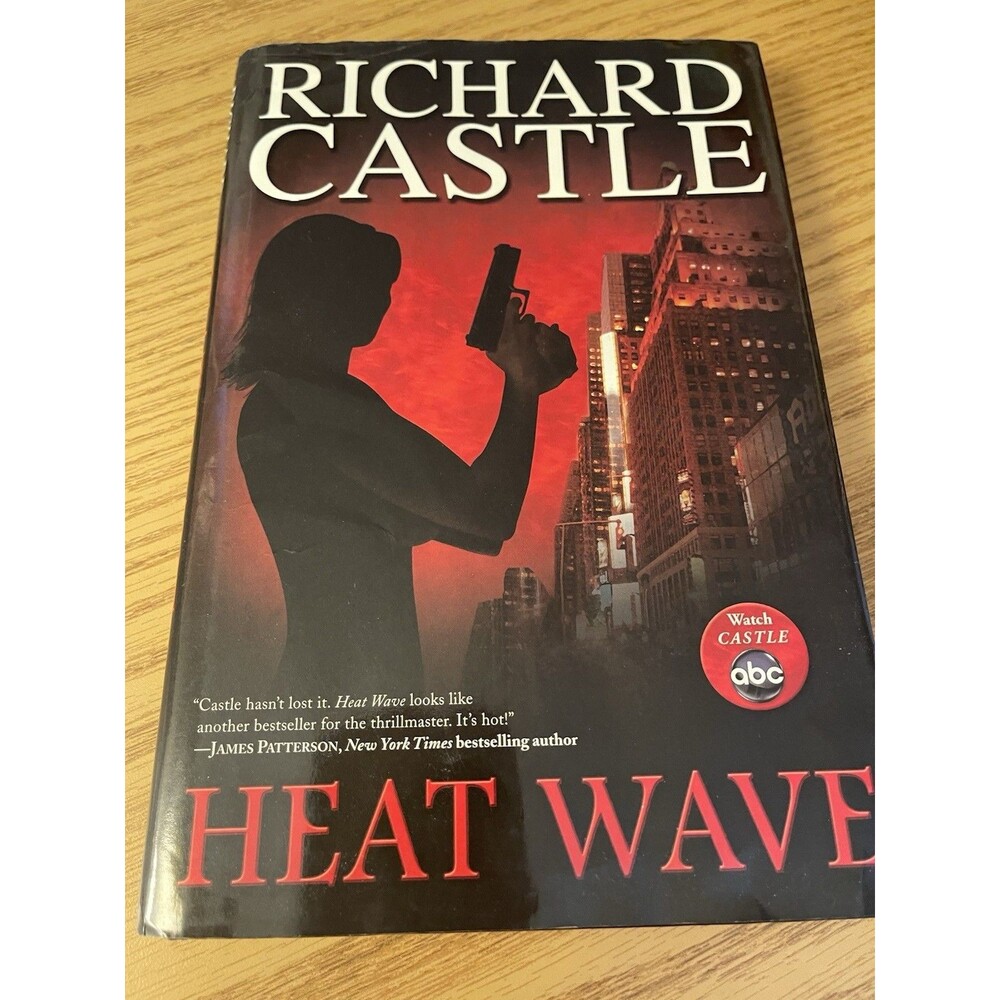 Richard Castle Heat Wave Hardcover w/ Dust Jacket Mystery Novel